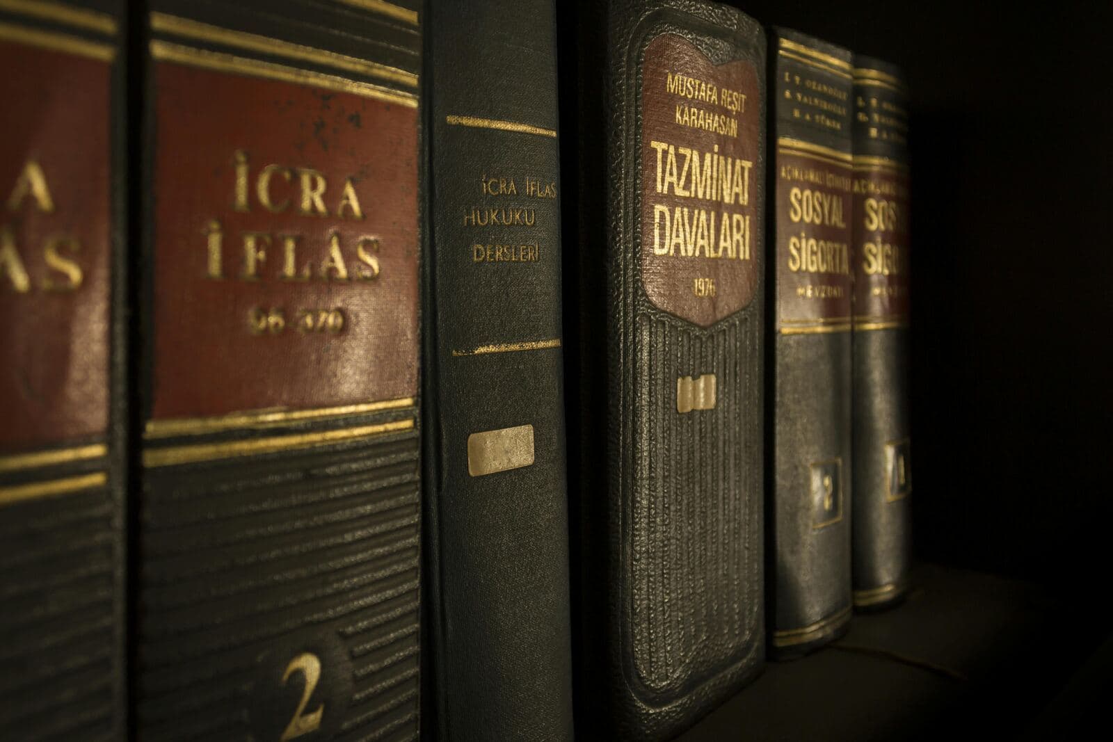 I've Been Served with a Statutory Demand – What Should I Do?